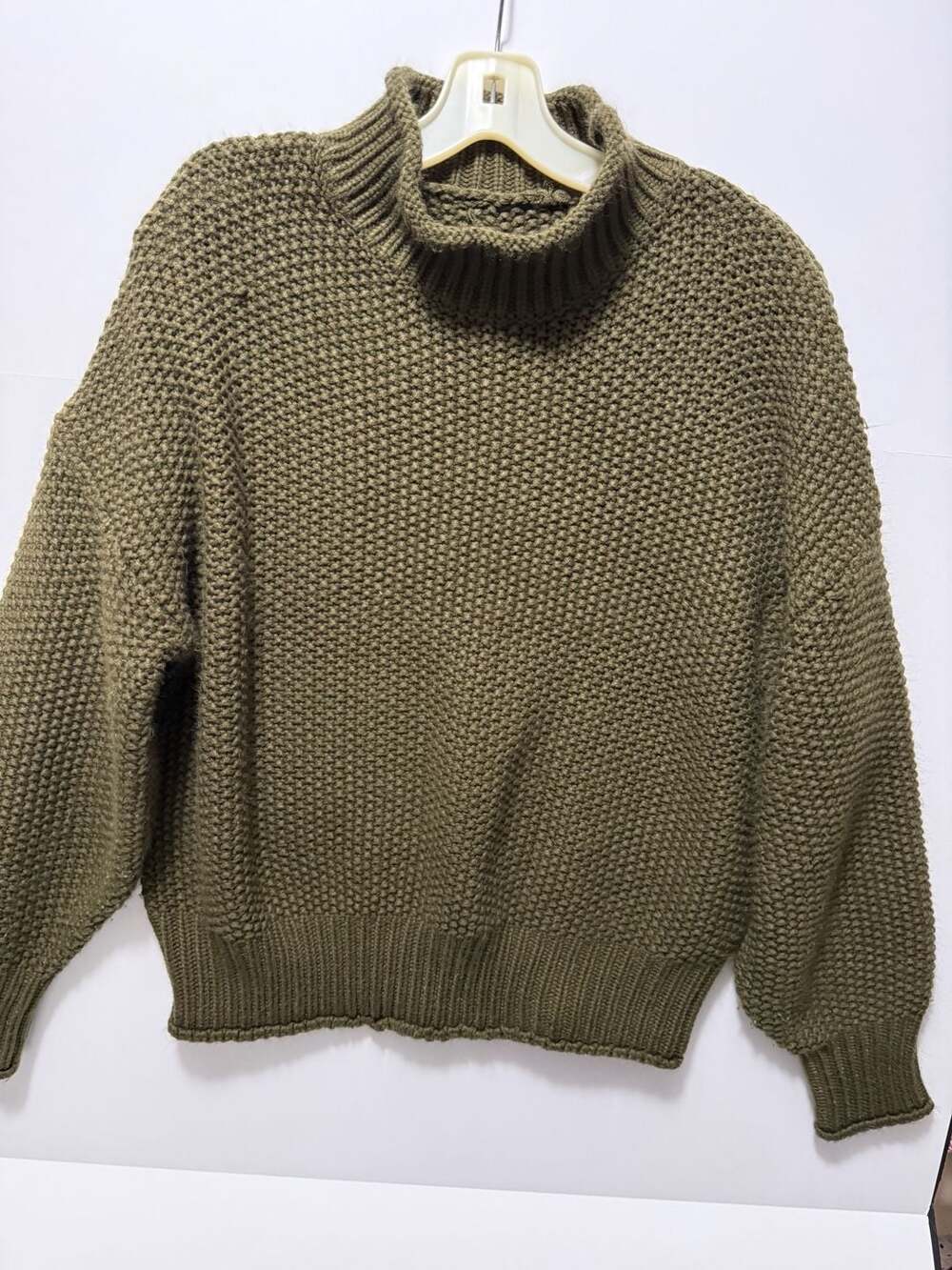 Womens Army Green Mock Neck Oversized Chunky Knit Pullover Sweater Size L
